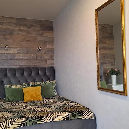 Apartamentai Su Balkonu Prie Akropolio Taikos Pr 48