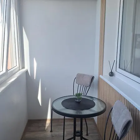 Apartment Apartamentai Su Balkonu Prie Akropolio Taikos Pr 48 *