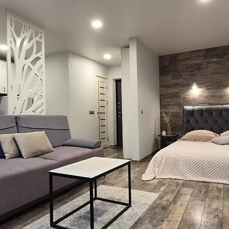 Apartamentai Su Balkonu Prie Akropolio Taikos Pr 48