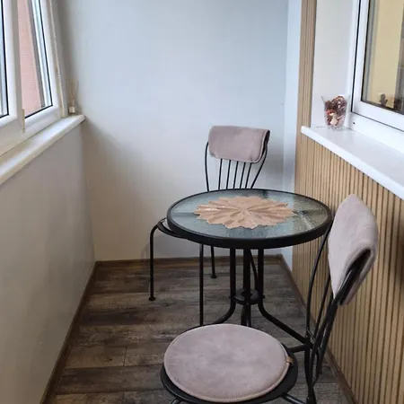 Apartamentai Su Balkonu Prie Akropolio Taikos Pr 48